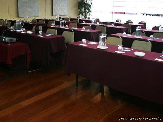 לימה Thunderbird Hotel Fiesta & Casino עסק תמונה
