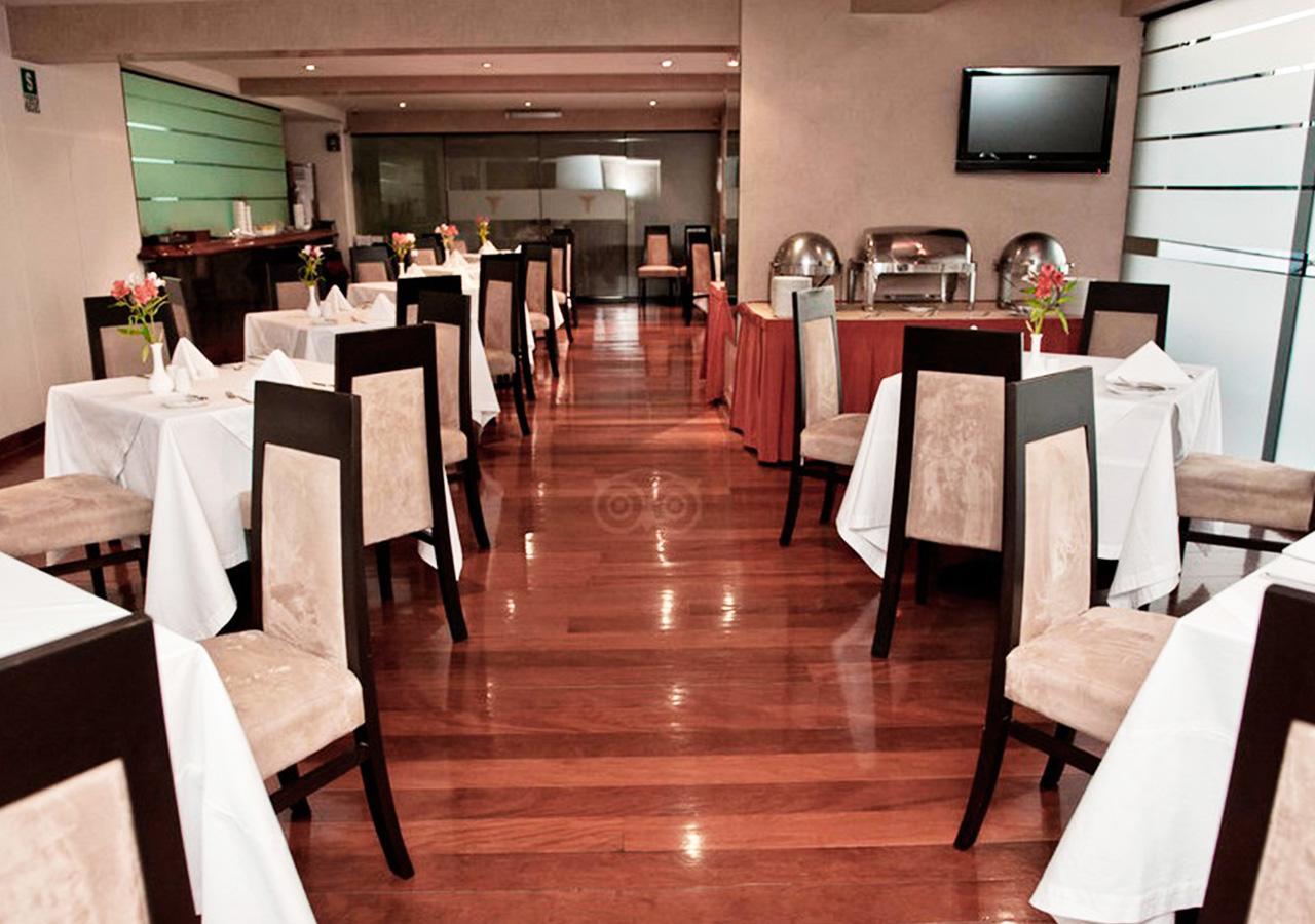 לימה Thunderbird Hotel Fiesta & Casino מראה חיצוני תמונה